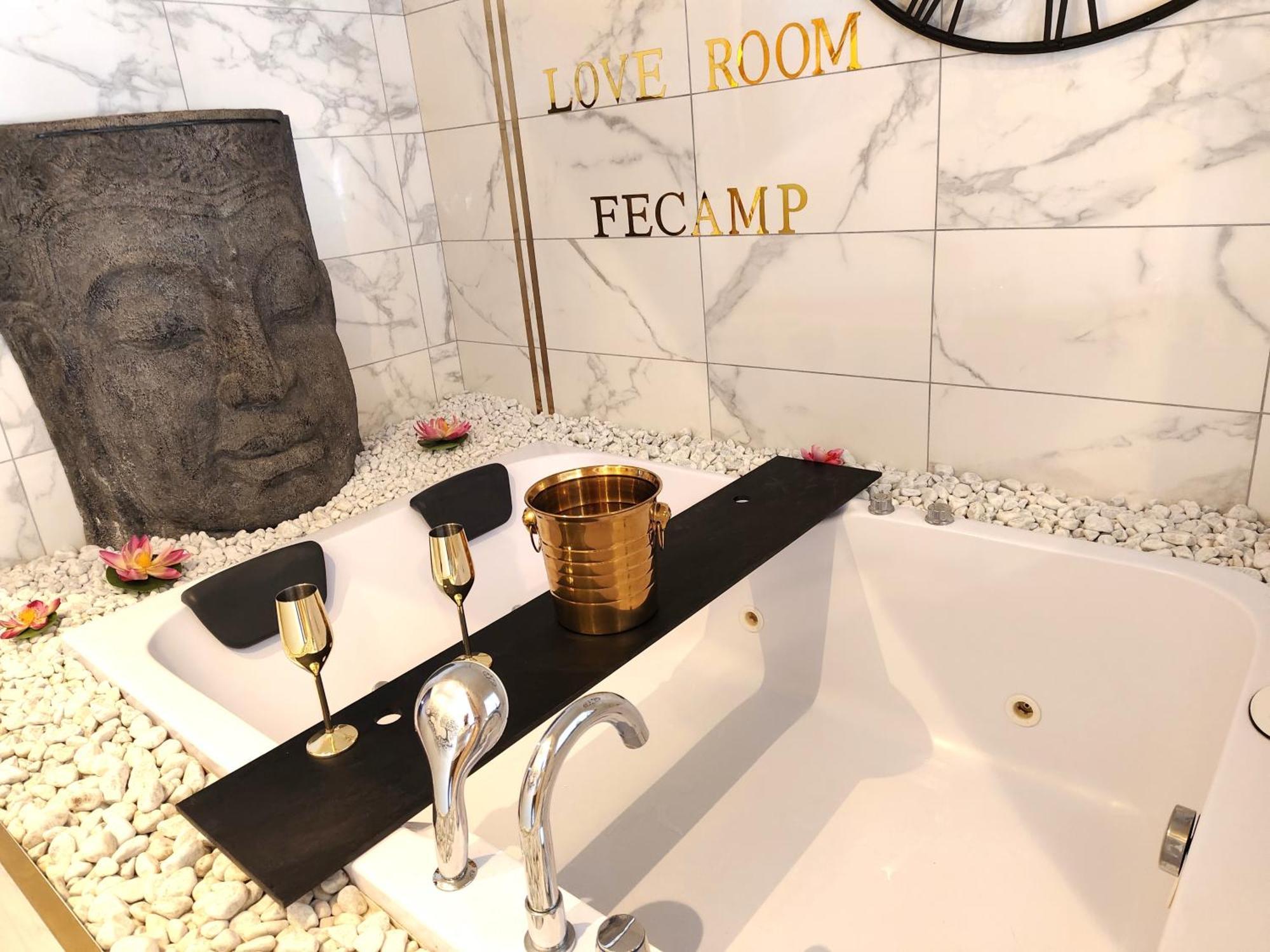 Apartment Jacuzzi Romantique 15 Min Etretat 3 Fecamp